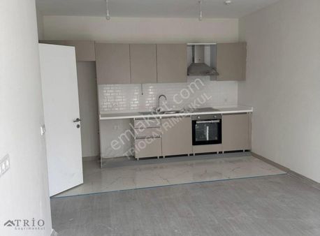 Bahçeşehir Yuvam Evleri Peyzaj Manzaralı Satılık 2+1 Daire