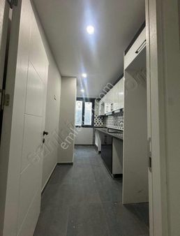 Beylikdüzü Yakuplu Mahallesinde Satılık 3+1