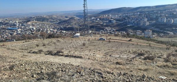 Hakev'den Şehre Hakim Noktada Bağ Evi Olabilecek Tarla Satılıktır