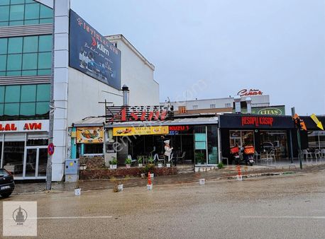 Asm Gayrimenkul'den Eski Fakulte Kavşağında Mükkemel Dükkan