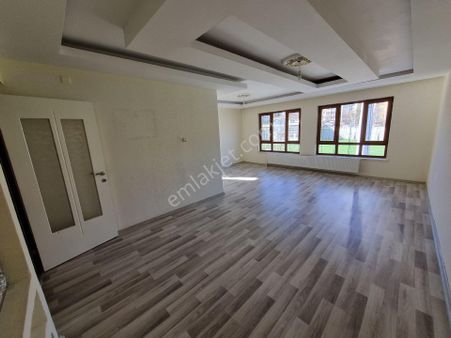 Antares & Şehir Hastanesi'nin Yanıbaşında 3+1 2-banyolu Dubleks