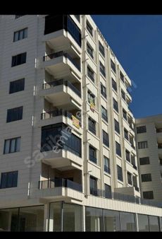 Realite Tapu Dan Emsalsiz Daire Cadde Üstü Yetişen Alır