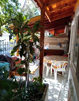 Balıkesir Avşa Adasında Harika Lokasyonda 6+1 Odalı Ruhsatlı Apart Veya Otel