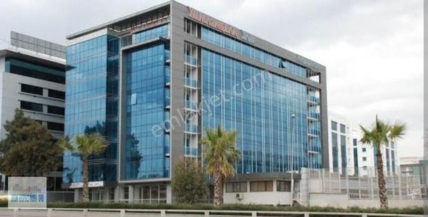 Sulyapıdan Güneşli De 1000 M2 Sıfır İş Hanı Katı Ofisi