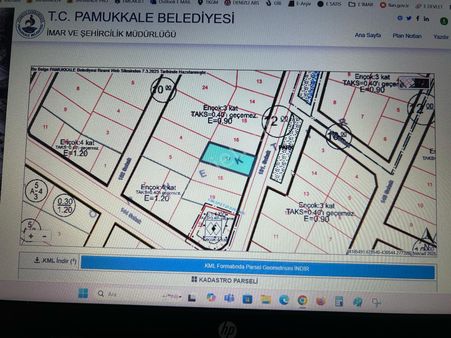 Çömleksazda Satılık 418m2 3 Katlı %40 İmarlı