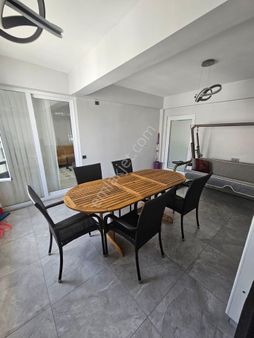 Yenısafakta Satılık Daıre