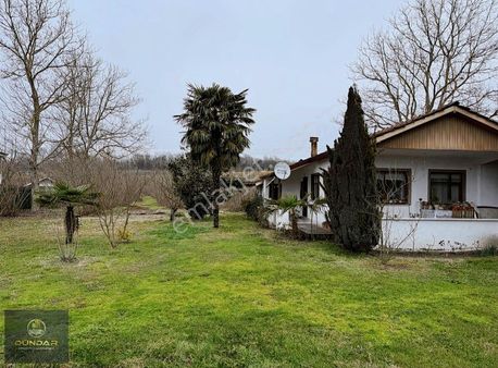 Dündar Gayrimekul'den Satılık Kargalıhanbaba'da Arsa Ve Ev D.gaz