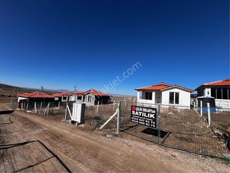 Peçenek’te 500m2 1+1 Evli Mesire Karşısı Elektrik Aktif Satılık Bahçe