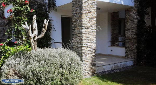 Bodrum Ortakent Acıbadem Ted Yakını Ferah 3+1 Bahçe Katı