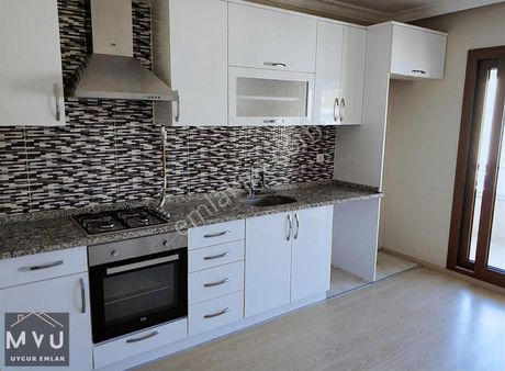 Aliağanın Tam Mezkezinde Satılık 2+1 Daire