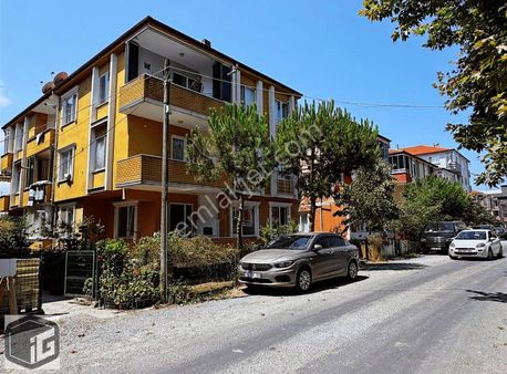 Karasu'da Müstakil Bahçeli Kombi Petekli Ön Cephe 2+1 Daire