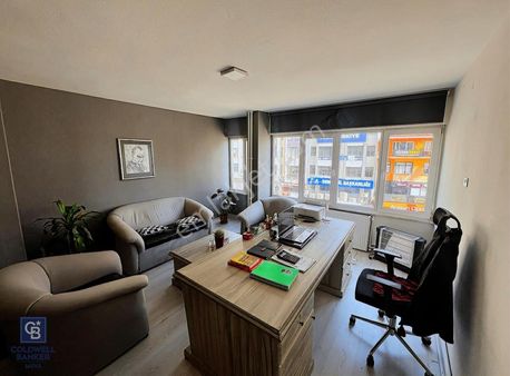 Çınar Meydan'da Arakat 100m² Satılık Ofis