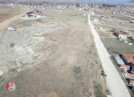 Antalya Korkuteli Bozova Mahallesi'nde Satılık Manzaralı 466m2