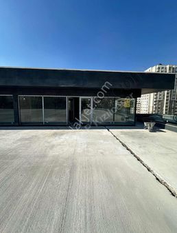 Anadolu Bulvar "auto Zone" Projesinde Bulvara Cephe İşyeri