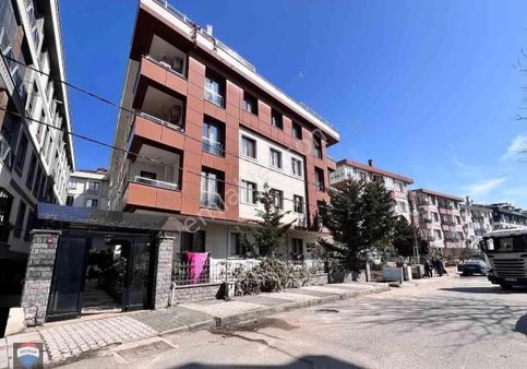 Çınar'da Özel Dekorasyonlu 3+2 Manzaralı Dubleks