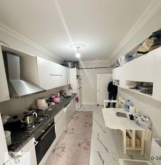 Avcılar Denizköşklerde Otoparklı 1 Yıllık Bahçe Katı Geniş Daire