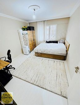 Emlak Center'dan Muradiye Mah İstasyon Civarında Satılık 2+1