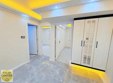 Emlak Center'dan Akmescit Mah Satılık 3+1 Daire