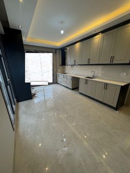 Ender Uysal Gayrimenkulden Kuşpınar Mahallesin De 3+1 Çift Balkonlu Çift Cepheli Satılık Daire.