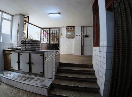 Malta'dan Pazartesi Pazarı Mevki Satılık Fırsat Dükkan