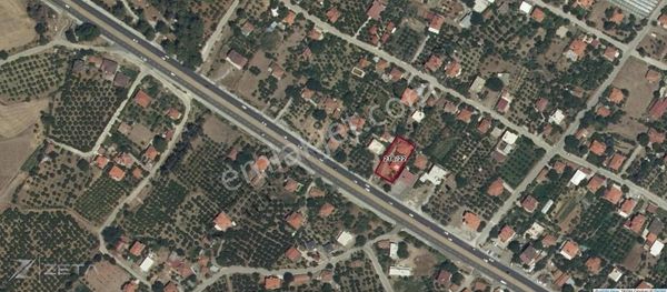 Zeta - Köyceğiz'de Asfalt Yola Cepheli- Villa + Taş Ev Ve Arsası