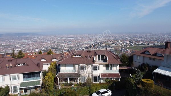 Serdivan Kemalpaşada Kaçırılmayacak Havuzlu, Bahçeli Fırsat Vil