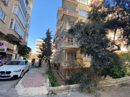 Altındağ Mah.de 100.yıla Bakan 165m2 Bakımlı Dair 4.200.000tl.ye Satılık.