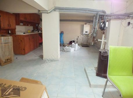 Mislife'tan Konuralp'ta 3 Katlı 325 M2 5+1 Ve 1+1 Müştemilatlı