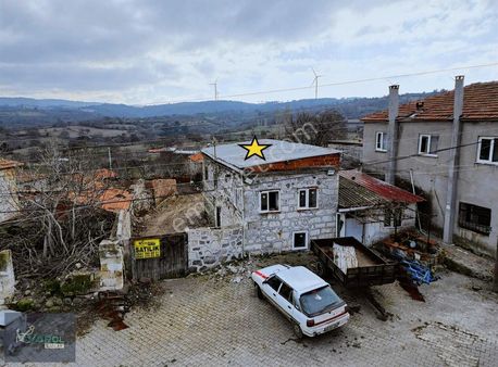 Çanakkale Ayvacık Sapanca Köyünde 350m² Arsa