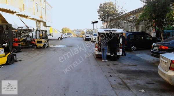 İkitelli Dolapdere Sanayide Satılık 3lü Dükkan