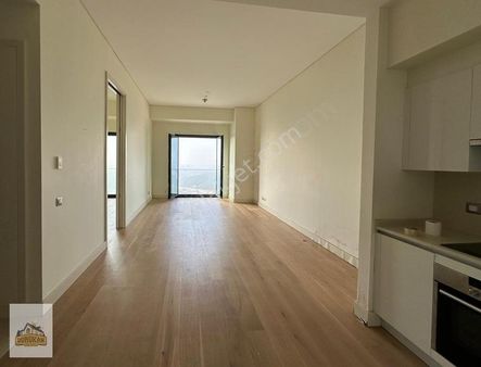 Nurol Life 1+1 Orman Manzara Boş Satılık Daire