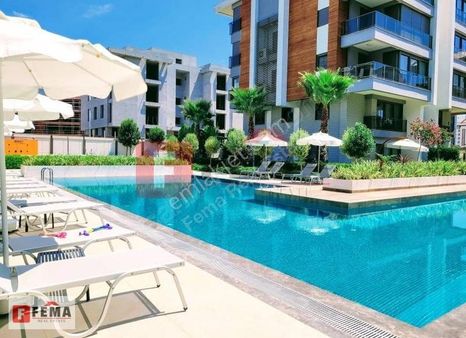 Modern Sitede Satılık Lüks 4+1 Çatı Dubleksi - Citizenship