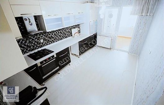 Yenimahalle Pamuklar Furkan Sitesi Yapılı Satılık 3+1 E. Banyolu