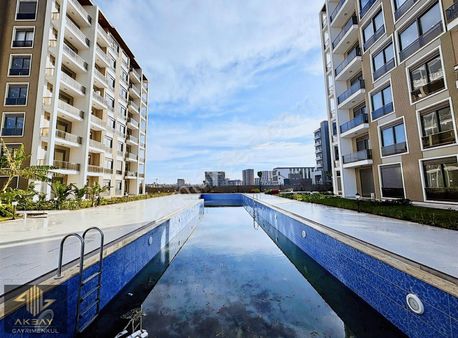 Altıntaş'ta İskanlı Güvenlikli Havuzlu Ebeveyn Banyolu Geniş 2+1