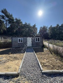 Yukarıkızılca Da Elektrik Suyu Ve Konteyner Bulunan Bahçe