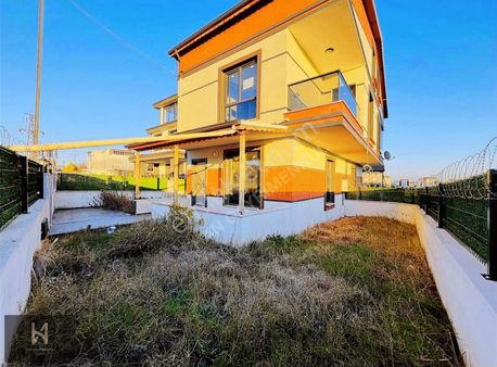 ▃▅▇han İnşaat▇▅▃ Geniş Bahçeli Teraslı Verandalı Villa