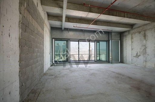 Ege Perla Kiralama Ofisinden Bayraklı'da Kiralık Ofis