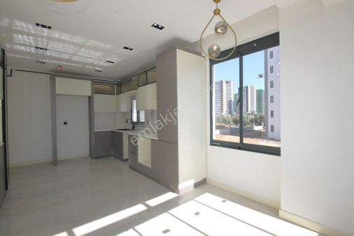 Retro’dan Kaliteli İşçiliği Ve Tasarımı İle Size Hitap Edecek 3+1