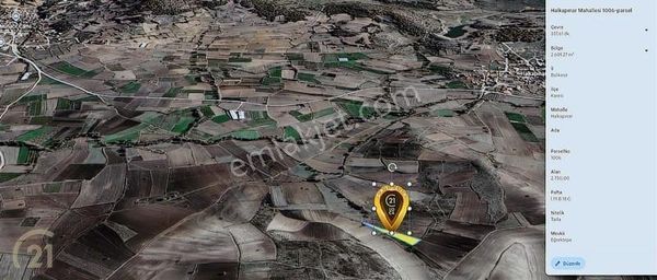 C21 Loca'dan Kadastral Yolu Olan Satılık Tarla