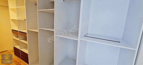 Tekel Arkası Hz.ali Camii Civarı 4+1 200 M2 Satılık Daire