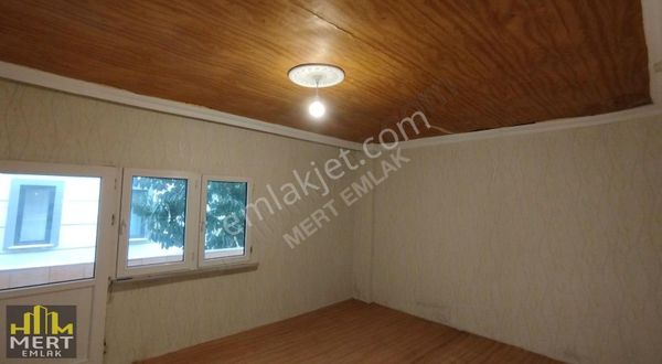 Sancaktepe Sarıgazı Ataturk Mahlesınde Satılık Ikı Katlı Bına