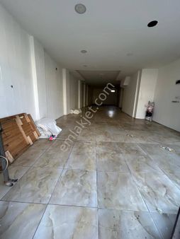 Turgutlu Satılık Şehitler Mah 250 M2 Batarkatlı Boş Dükkan Wc Lavabo Ve Giyinme Odası Vardır