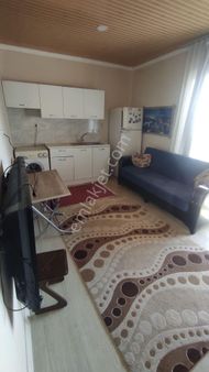 Egelimden Çarşı Merkezde Kiralık Eşyalı 1+1 Balkonlu Daire