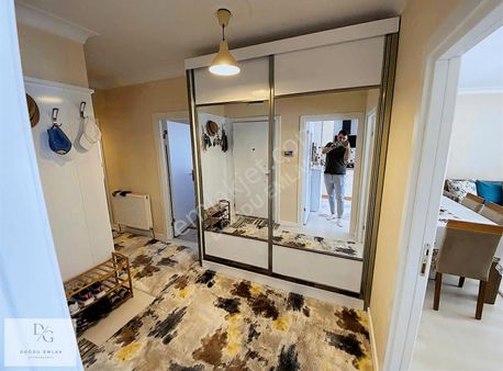 Doğdu Emlak'tan Asanörlü Kapalı Otoparklı Ara Katta Kupon Dire