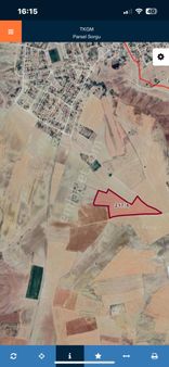 Harika Güneş Enerjisi Olan Su Ruhsatlı Tarla