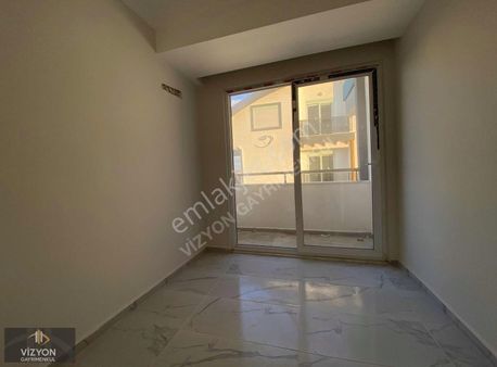 Ilıcada 2+1 Havuzlu Sıfır Arakat Daire