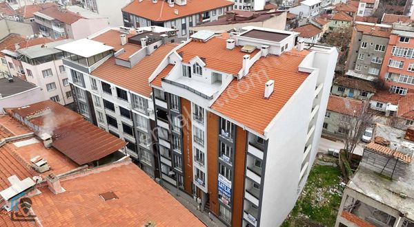 Karesi'de Merkeze 5 Dk Yürüme Mesafesi 3+1 Satılık Daire