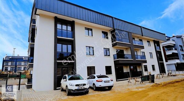 İncek'de Merkezi Konum'da 1+1 Ayrı Mutfaklı Sıfır Dubleks 75 M2