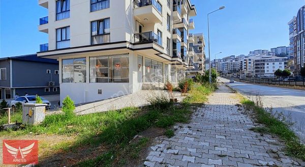 Aress Den Satılık Atakum Körfez Tranvaya Cephe 90 M2 İşyeri