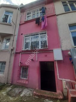 Ecem Emlaktan Samatya Tarihi Sokakta Müstakil Bina